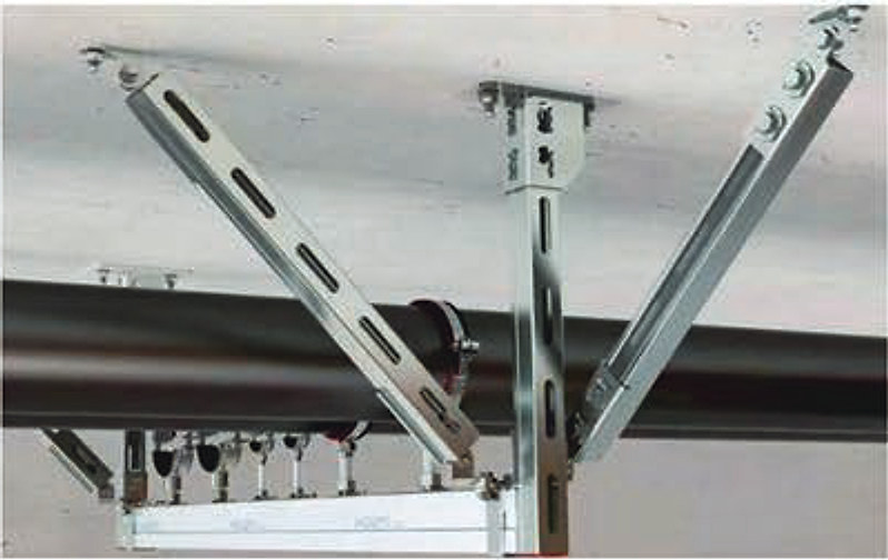 Qinyu-built pipework and bracing on a project site